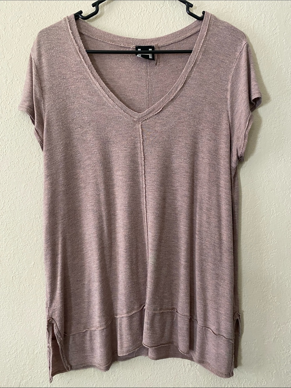 Bordeaux Distressed Mauve V-Neck Short Sleeve Tee